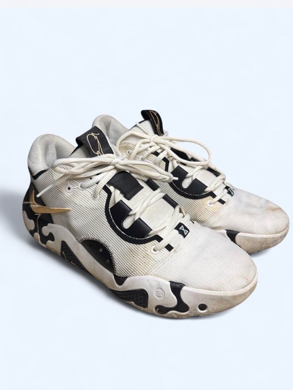 Nike Men's PG 6 White and Black Sneakers with Gold Swoosh